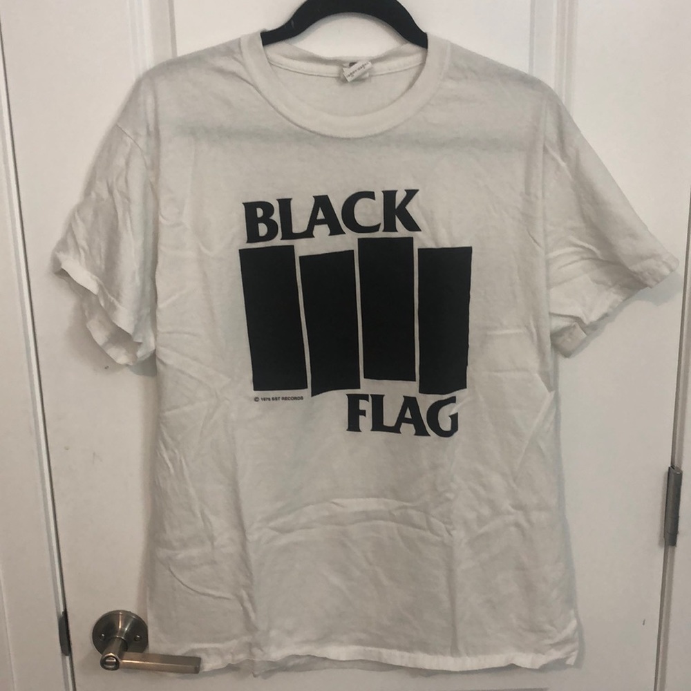 Black Flag T-Shirt (Never Worn)